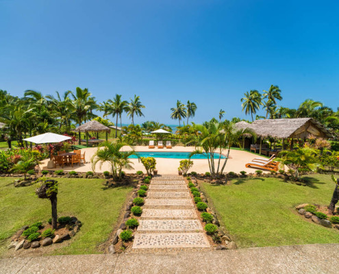 Resort Fiji Ocean View from Pool